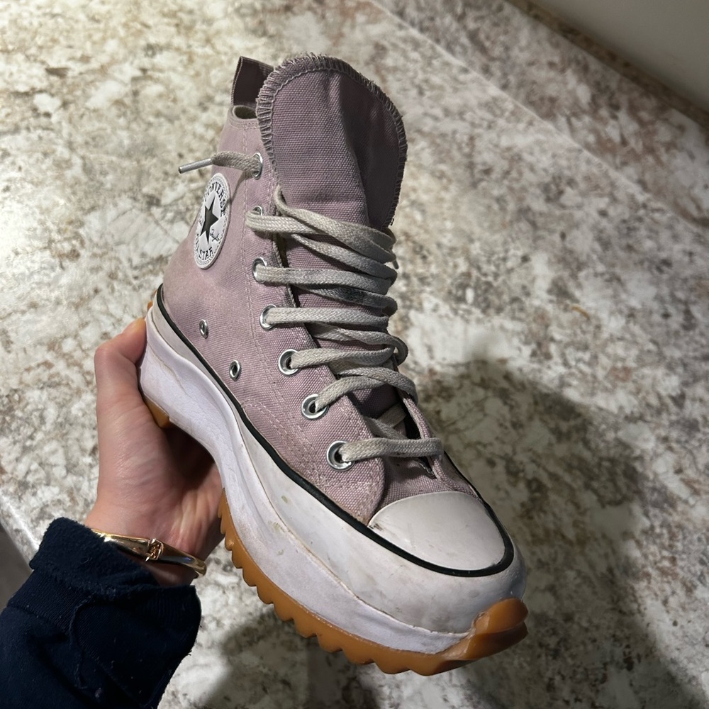 Pink run star hike converse